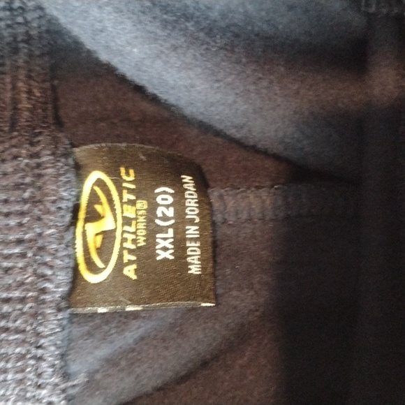 Cherry T.Shirt And Joggers With Earrings New - Picture 11 of 12